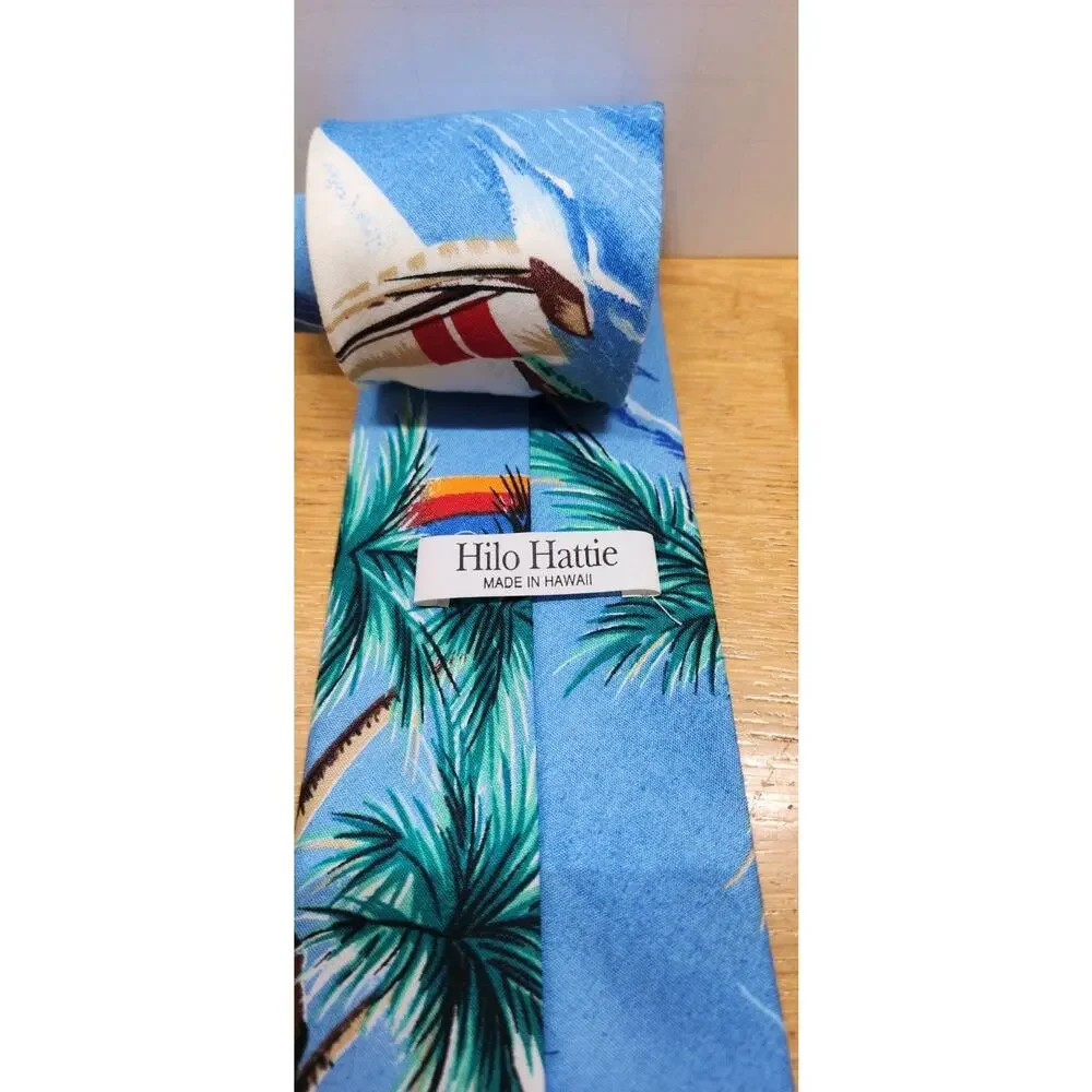 Hilo Hattie Hawaiian Necktie Mens‎ Tie Tropical Blue White Palm Tree